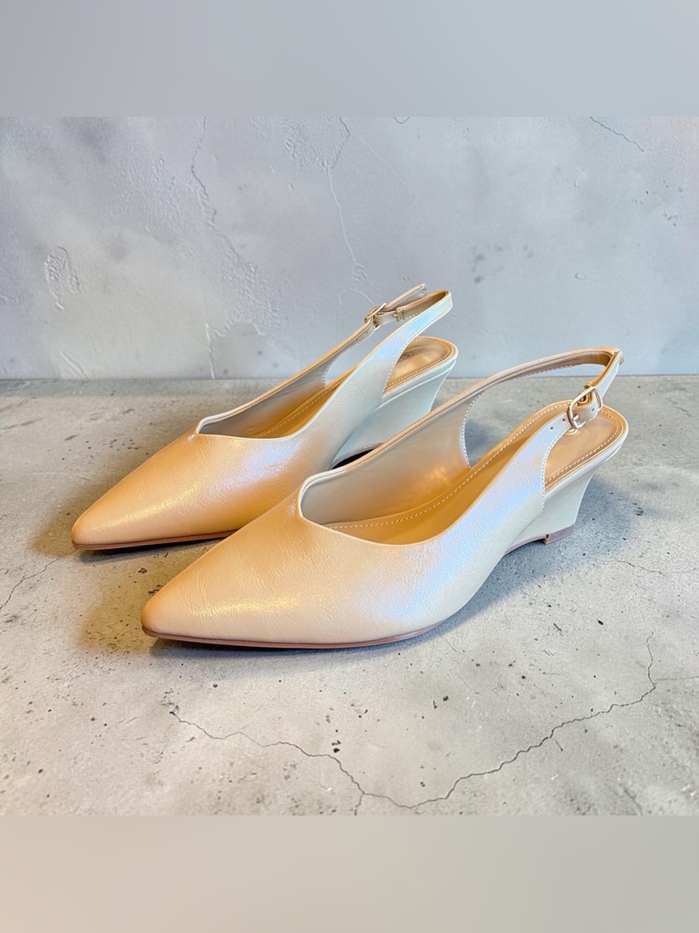 Newbella Pointed Slingback Wedge Heels in Tan. Women’s Size 9